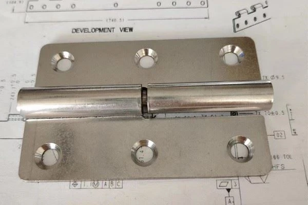 Stable Fixed Hinge